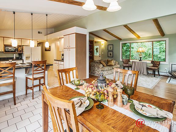 Family Room / Dining Room