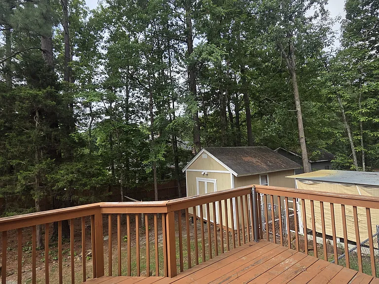 172 Kingston Dr — Photo 26