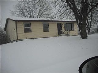 1st image of 825 18th Ave