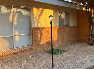 2015 Enzie Dr #1, Las Cruces, NM 88001