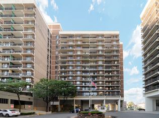 15038 Union Tpke #10S, Kew Gardens Hills, NY 11367