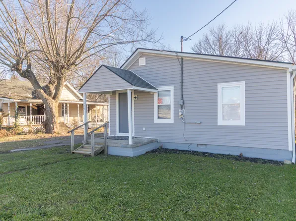 1929 N Ave, New Castle, IN 47362