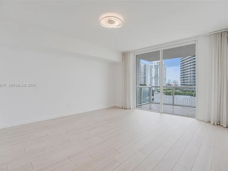 450 Alton Rd #906 — Photo 25