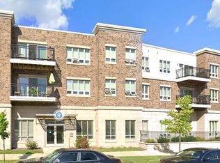 2730 W Lisbon Ave, Milwaukee, WI 53208