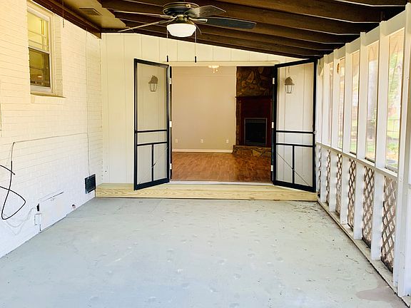 Large Screened-In Porch