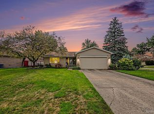 43875 Somerset Sq, Canton, MI 48187
