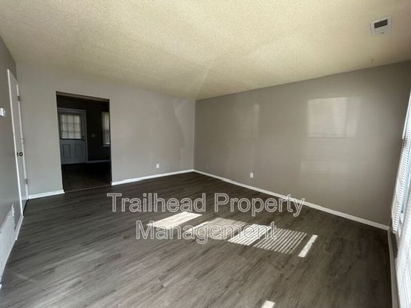 219 N Garrison Ave APT 4