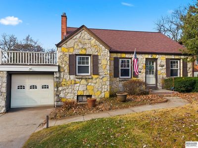 1828 N 49th St, Omaha, NE, 68104
