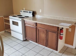 658 W State St APT 3, Newcomerstown, OH 43832