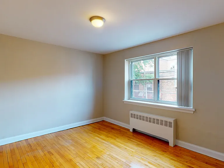 385 Besserer St — Photo 31