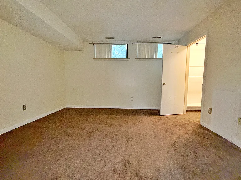 1111 South St #B — Photo 36