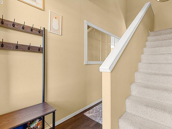 3rd image of 4013 NE 88th Way