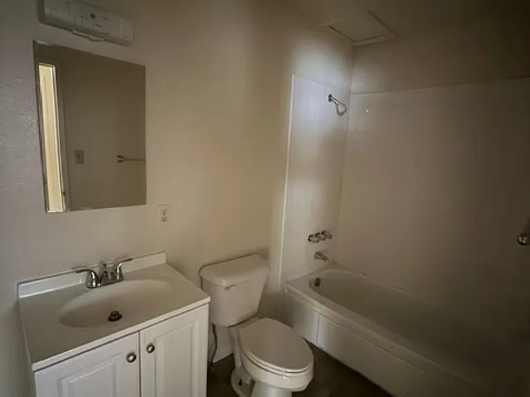 1537 8th Ave, Oakland, CA 94606 — Photo 13