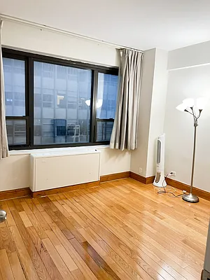 Rented by New York Cosmopolitan Realty | media 13