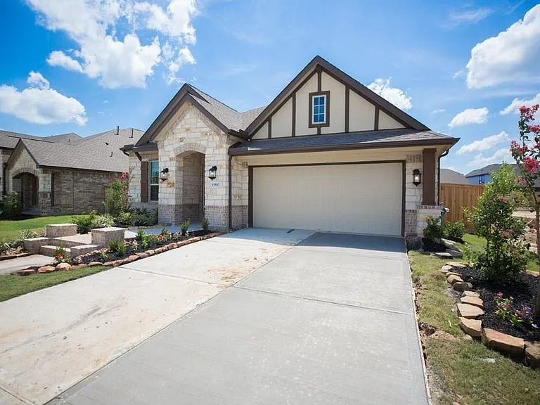 15810 Vanderpool River Dr — Photo 5