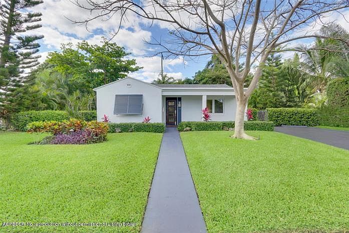 1st image of 338 Linda Ln