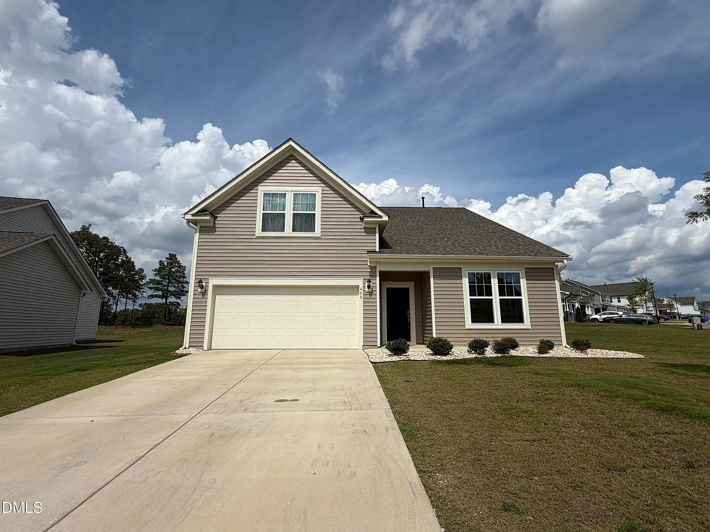 468 Winding Creek Dr — Photo 1
