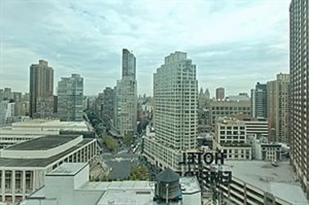 Sold by Douglas Elliman | media 17