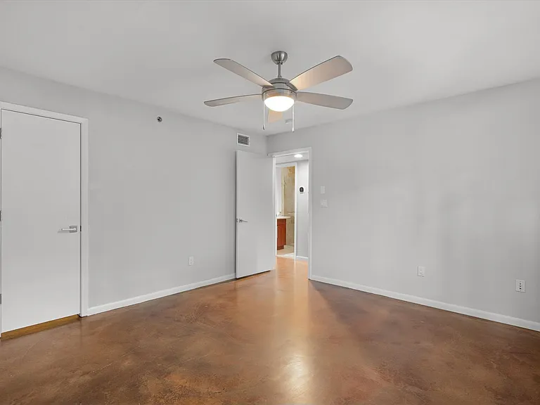 41 Waller St #309 — Photo 21