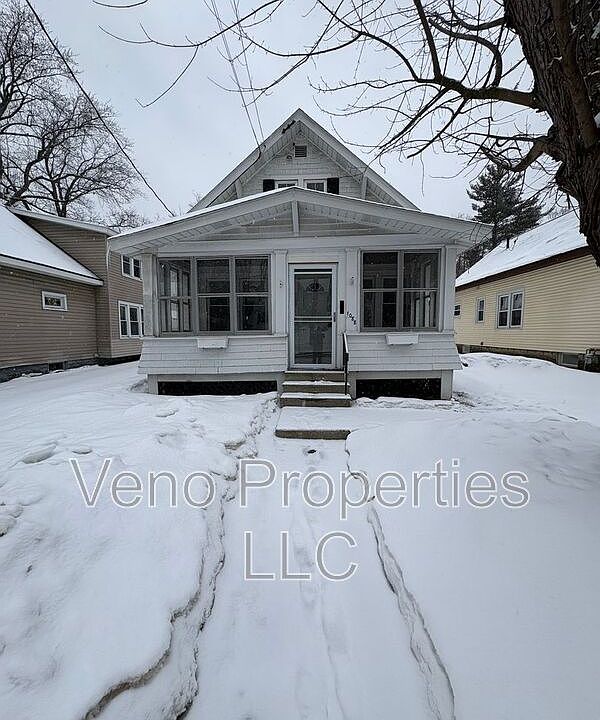 1st image of 1088 Palmer Ave