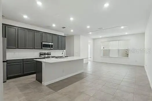 7043 Twilight Bay Dr — Photo 8