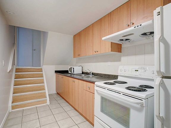 5th image of 74 Copperwood Sq