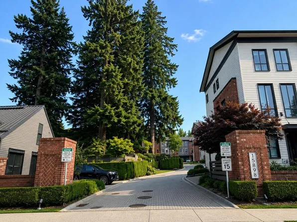 15898 27th Ave #70, Surrey, BC V3Z 0T2