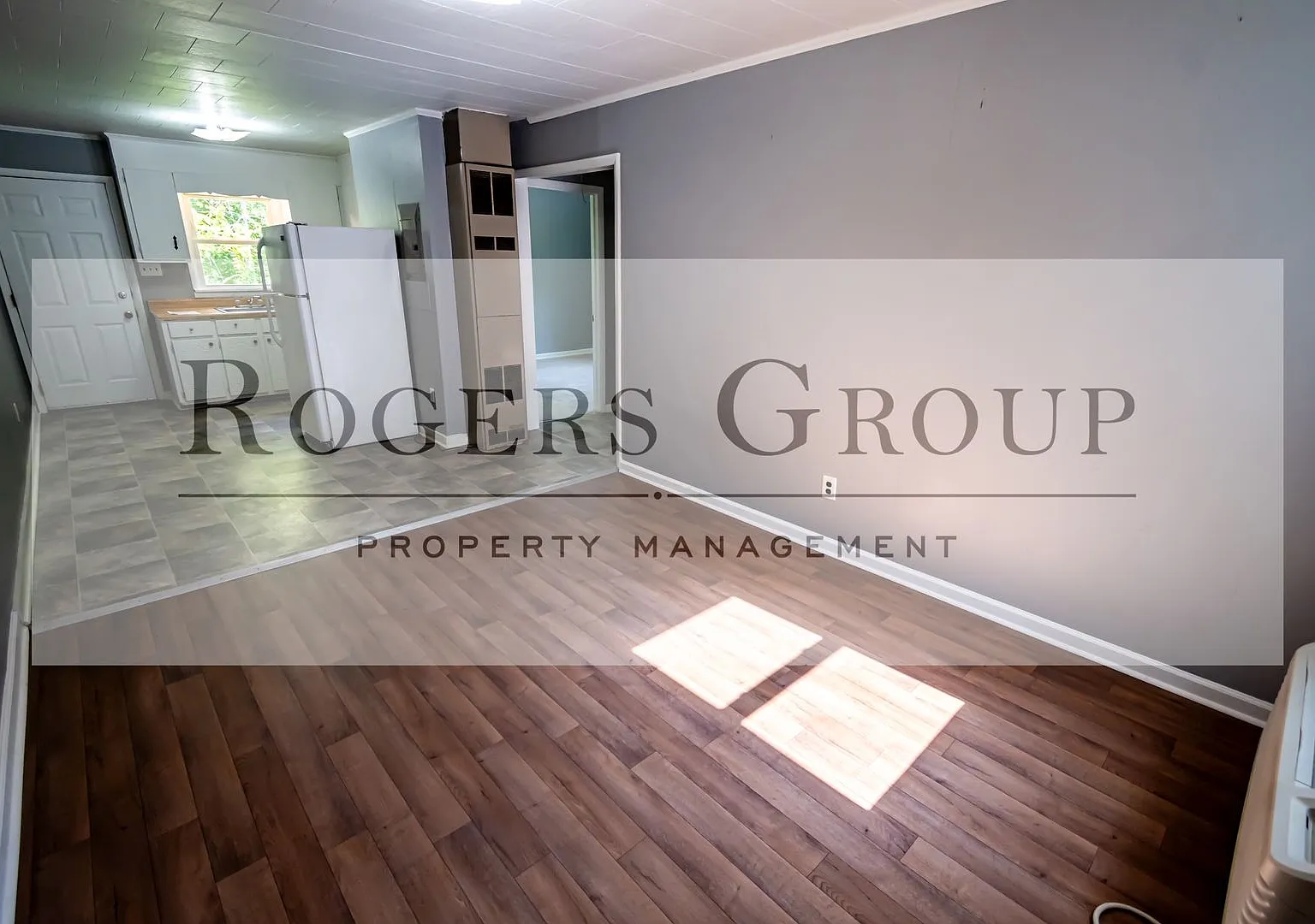 #389 - 839 Vaughan St Duplex — Photo 2