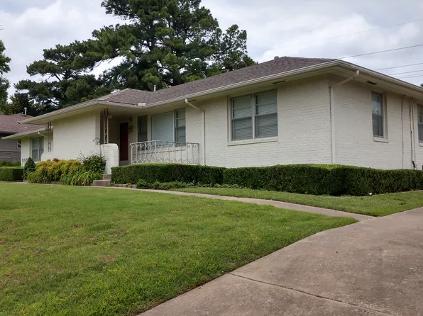 2815 E 36th Pl, Tulsa, OK 74105