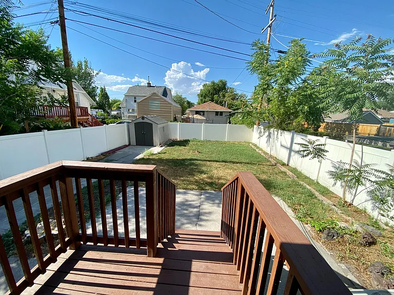 531 E Wilmington Ave — Photo 7