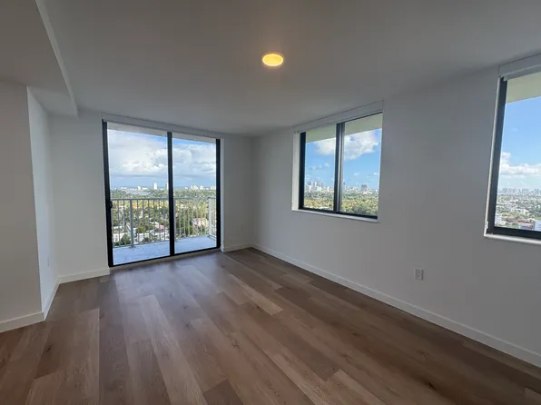 300 S Federal Hwy #1701, Hollywood, FL 33020