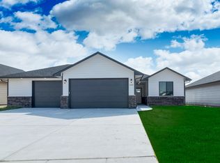 5420 N Saint Paul St, Wichita, KS 67204