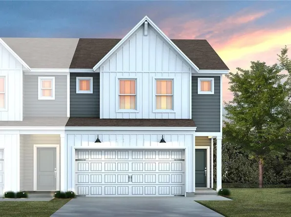 2416 Idol Mill Dr, McLeansville, NC 27301