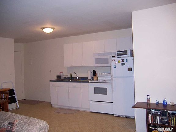2nd image of 2453 Union Blvd APT 23B