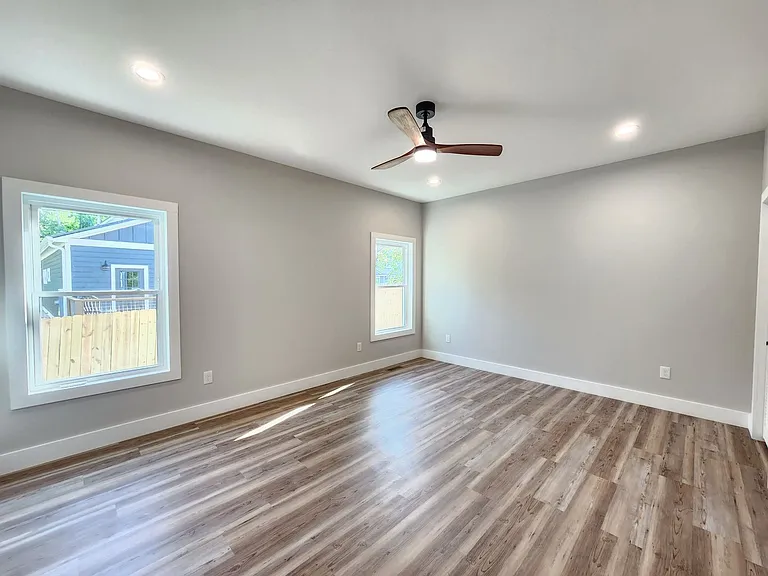 108 Tracy Ave — Photo 15