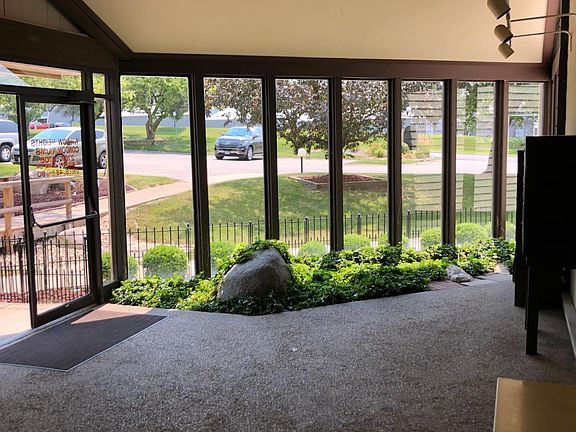 3rd image of 2705 W Willowlake Dr #58