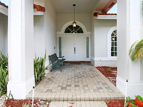 2nd image of 10026 NW 56th Court