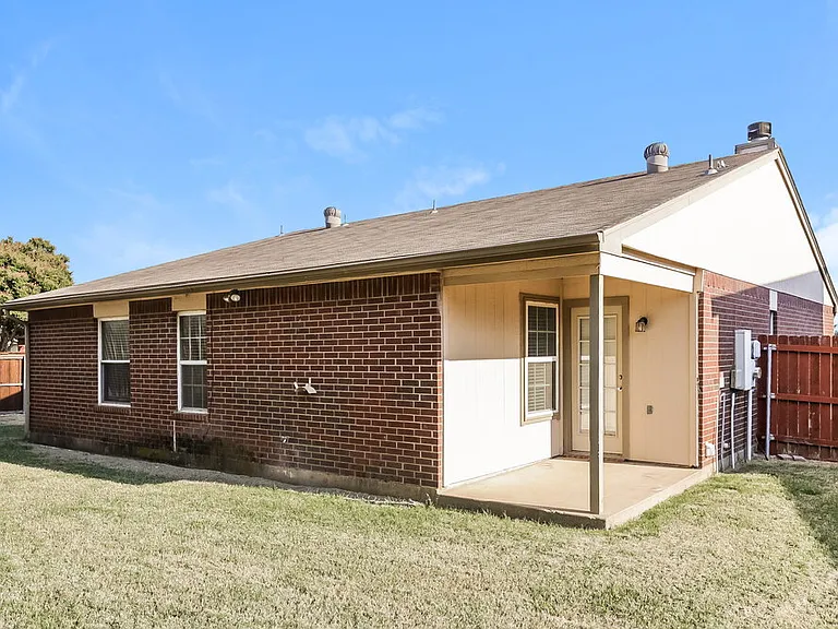 8736 Eaglestone Way — Photo 15