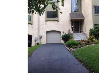 458 Lynetree Dr, West Chester, PA 19380