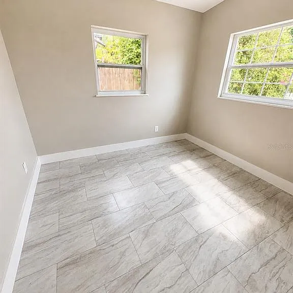 468 Clemson Dr — Photo 28