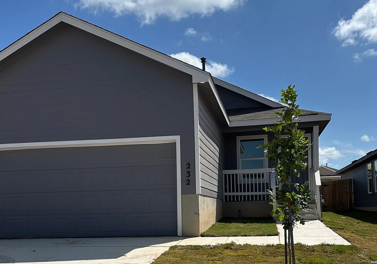 3 bed, 1266 sqft, $1,630 — Photo 1