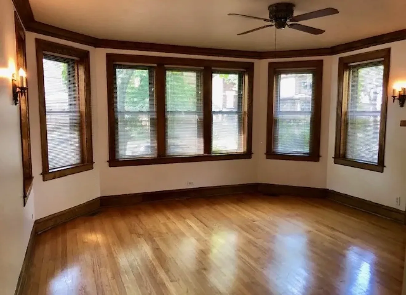 2 bed, $1,850 — Photo 4