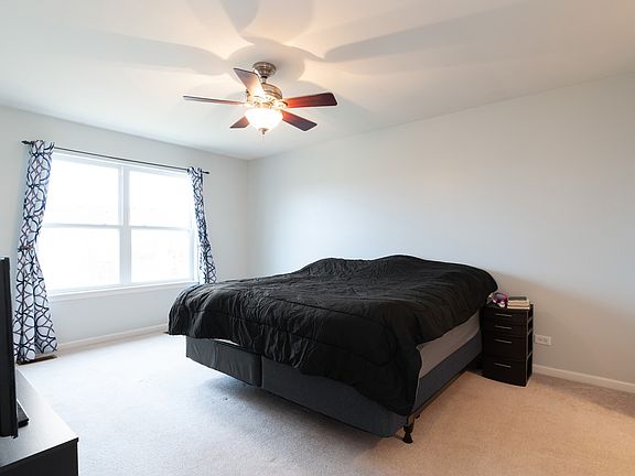 5th image of 1275 Waverly Dr