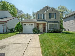 29 Brookview Dr, Atco, NJ 08004