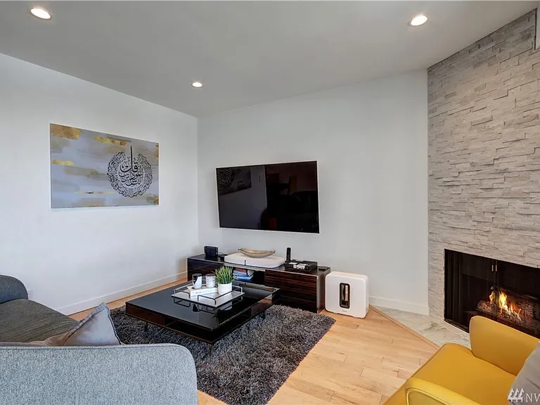 400 Melrose Ave E #506 — Photo 7