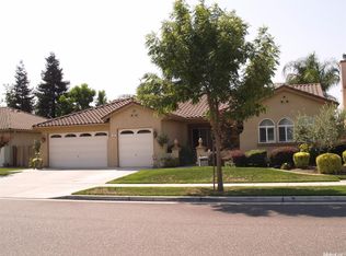 421 California St, Escalon, CA 95320