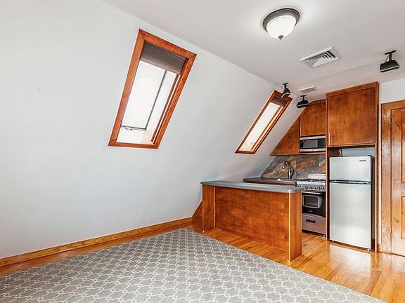 4th image of 157-26 96th St #2