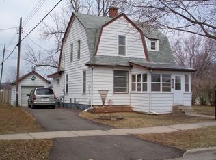 427 W Hill St, Spring Green, WI 53588