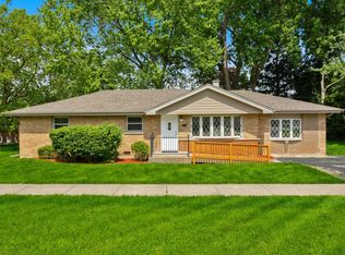 8156 State Rd, Burbank, IL