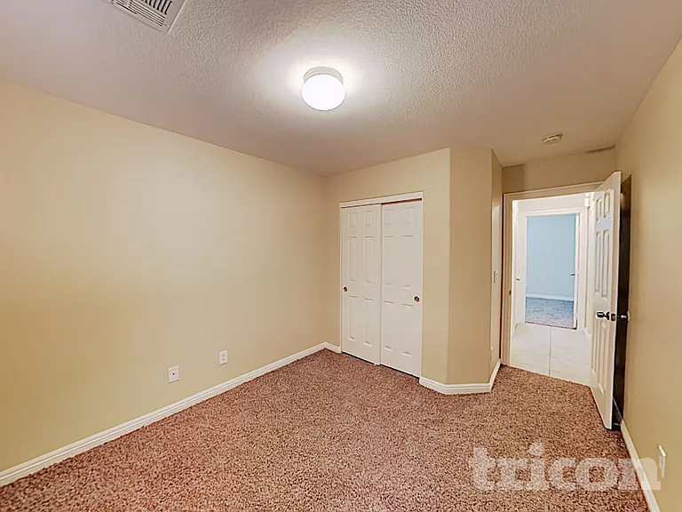 2771 Bridleton Ave — Photo 13